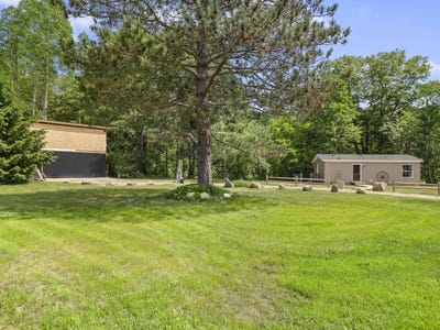 /international/us/8761-w-48-road-wellston-mi-110098450245/