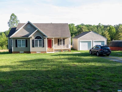 /international/us/1307-hardware-rd-scottsville-va-110108480233/