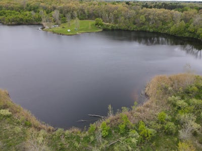 /international/us/e-howe-road-dewitt-mi-110105362589/