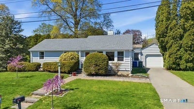 /international/us/4-judson-avenue-groton-ct-110107762949/