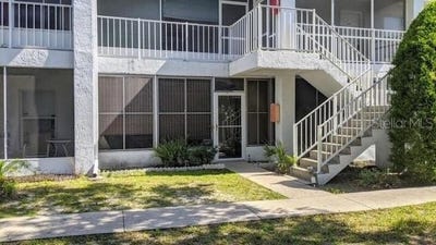/international/us/957-se-mayo-drive-crystal-river-fl-110103573716/