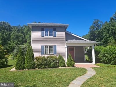 /international/us/20416-hopkins-road-lewes-de-110108438283/