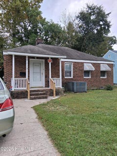 /international/us/1219-davenport-street-greenville-nc-110120120138/