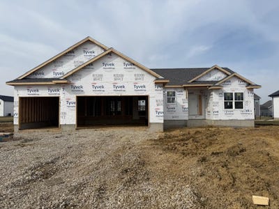 /international/us/2801-autumn-woods-drive-cedar-falls-ia-110105795039/