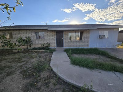 /international/us/2104-s-yuma-cir-safford-az-110120488962/