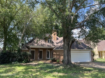 /international/us/542-s-deerfield-drive-canton-ms-110100985184/