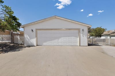 /international/us/110-sunrise-bluffs-drive-belen-nm-110108151999/