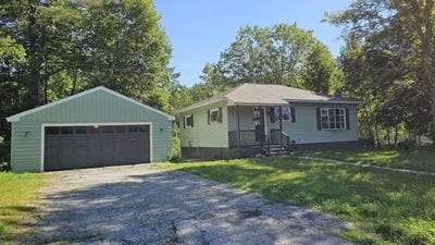 /international/us/12-lague-drive-montpelier-vt-110100593345/?lang=en