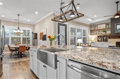 /international/us/1204-n-davis-street-west-tx-110099017527/?lang=de