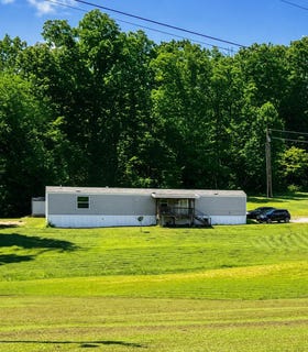 /international/us/22-patricia-lane-corbin-ky-110108820873/