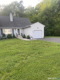 /international/us/28-deer-run-trail-manchester-ct-110108343601/