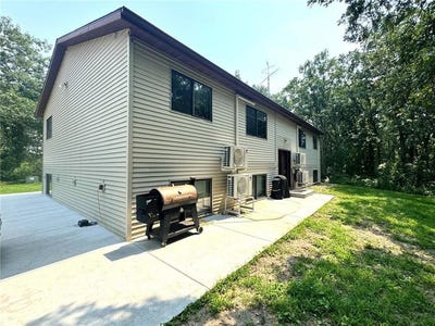 /international/us/23941-county-road-123-osage-mn-110101339709/?lang=en