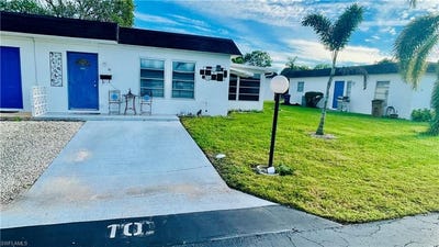 /international/us/10-temple-lehigh-acres-fl-110098269585/