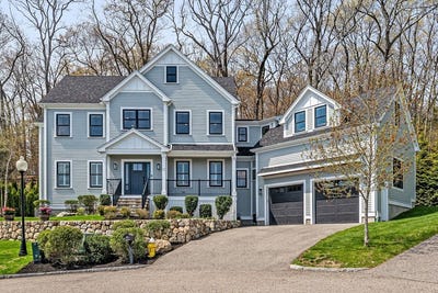 /international/us/17-sunrise-terrace-needham-ma-110107825692/