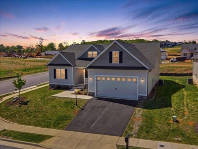 /international/us/201-spring-run-ln-waynesboro-va-110107893291/