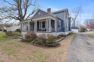 /international/us/205-n-virginia-street-charleston-mo-110106527294/