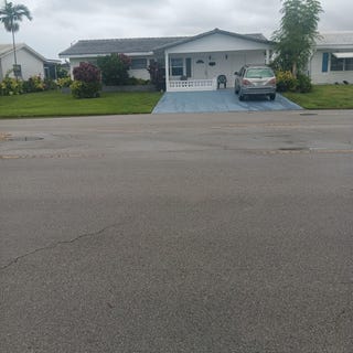 /international/us/5715-nw-84th-terrace-tamarac-fl-110108584535/