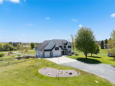 /international/us/1653-bear-meadow-lane-se-marion-twp-mn-110107898343/