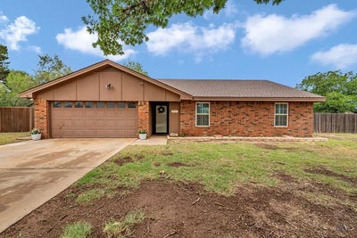 /international/us/10807-e-county-rd-105-midland-tx-110101142645/