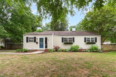 /international/us/2601-fernwood-drive-greensboro-nc-110107754571/