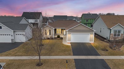 /international/us/21-w-winterberry-avenue-cortland-il-110106725921/