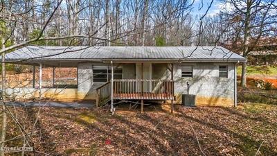 /international/us/1360-lower-english-creek-rd-newport-tn-110120085061/