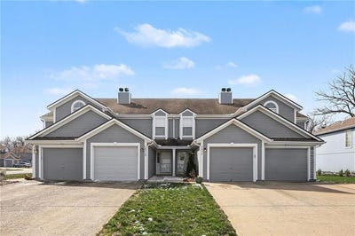 /international/us/5856-nw-plantation-lane-lee-s-summit-mo-110106497642/