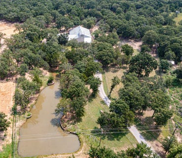 /international/us/3724-county-road-211-gainesville-tx-110108847310/