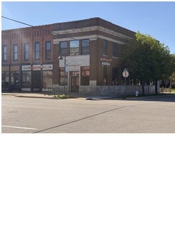 /international/us/106-e-main-street-fennville-mi-110105220731/