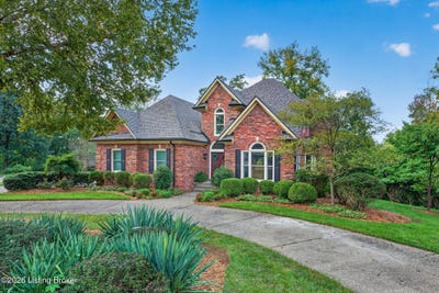 /international/us/11812-lakestone-way-prospect-ky-110120413451/