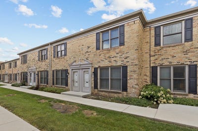 /international/us/1743-sessions-walk-hoffman-estates-il-110108824923/