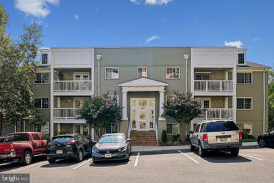 /international/us/4151-s-four-mile-run-drive-arlington-va-110101438077/?lang=zh-tw