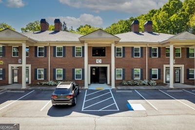 /international/us/425-e-crossville-road-roswell-ga-110107478063/