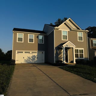 /international/us/446-hobson-way-lyman-sc-110109232817/