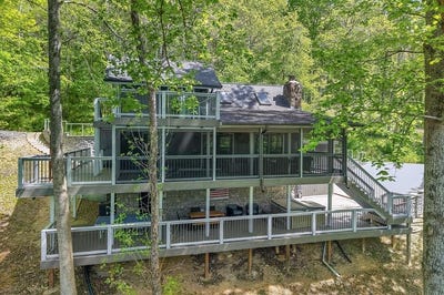 /international/us/1097-floating-mill-village-rd-silver-point-tn-110107390771/