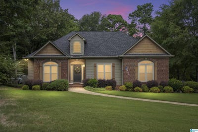 /international/us/1752-king-james-drive-alabaster-al-110101065353/
