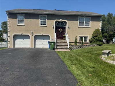 /international/us/2-danielle-court-middletown-ny-110101477239/?lang=pt