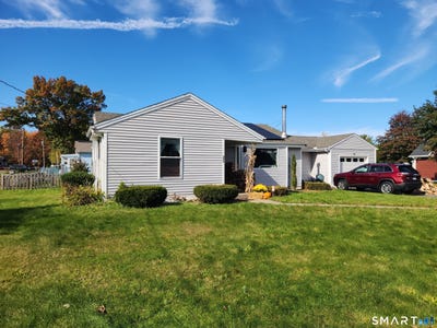 /international/us/25-twining-street-plainville-ct-110120694742/