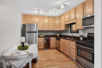 /international/us/3540-hennepin-avenue-minneapolis-mn-110108550178/