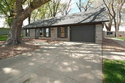 /international/us/4177-us-75-avenue-sioux-center-ia-110107953294/