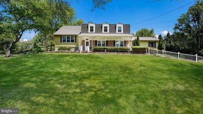 /international/us/45-squirrel-road-doylestown-pa-110108208440/