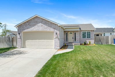 /international/us/718-e-hedgewood-andover-ks-110100505137/