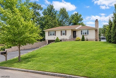 /international/us/1-longfellow-ln-clark-twp-nj-110120457932/