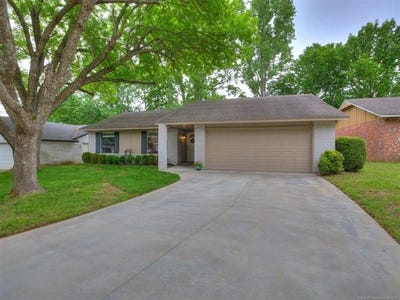 /international/us/309-e-austin-street-broken-arrow-ok-110108390992/