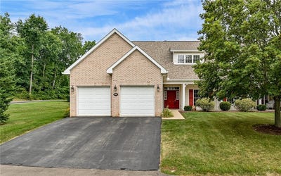 /international/us/100-heron-ln-slippery-rock-twp-pa-110101421477/
