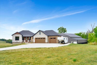 /international/us/415-s-piper-avenue-ash-grove-mo-110102389335/