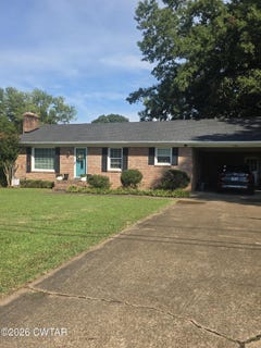 /international/us/106-overton-drive-jackson-tn-110119705231/