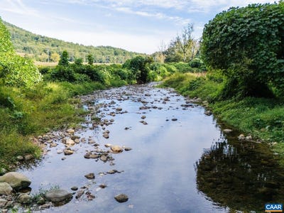/international/us/middle-river-rd-stanardsville-va-110119741776/