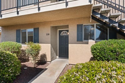 /international/us/3739-w-bullard-avenue-fresno-ca-110106372575/