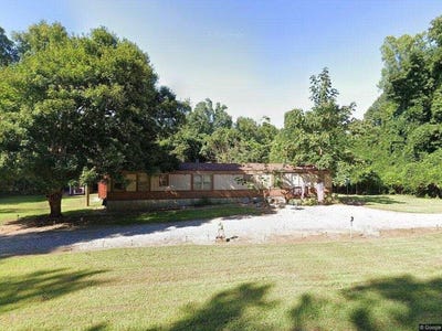 /international/us/1155-bruceville-road-meherrin-va-110105983460/